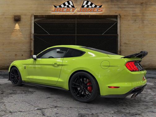 2020 Ford Shelby GT500 Base