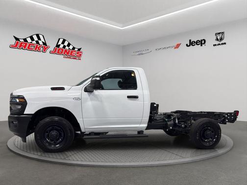 2025 RAM 3500 Tradesman