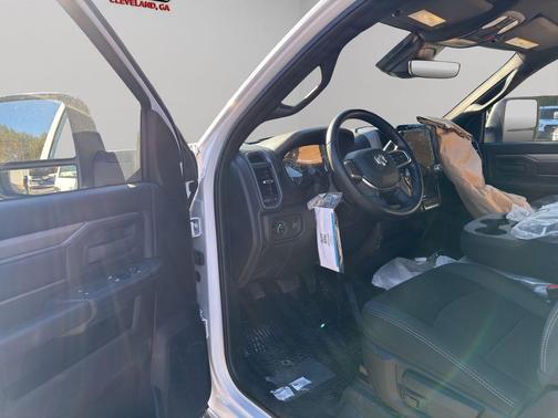 2025 RAM 3500 Tradesman