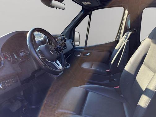 2022 Mercedes-Benz Sprinter 2500 ROOF