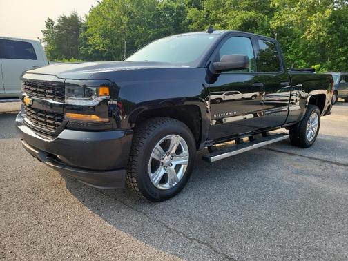 2019 Chevrolet Silverado 1500 LD Custom