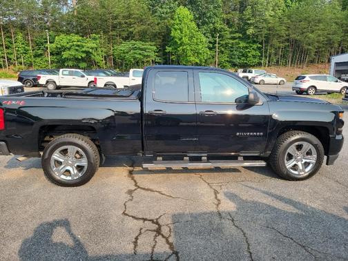 2019 Chevrolet Silverado 1500 LD Custom
