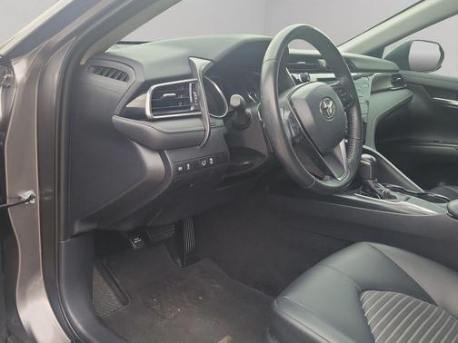 Predawn Gray Mica 2019 Toyota Camry SE