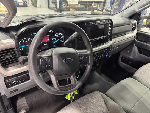 2023 Ford F-350 XLT