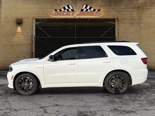 White Knuckle Clearcoat 2023 Dodge Durango R/T