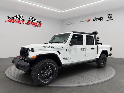 2025 Jeep Gladiator Sport