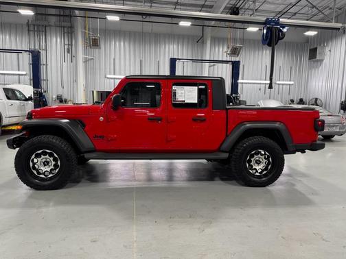 2020 Jeep Gladiator Sport