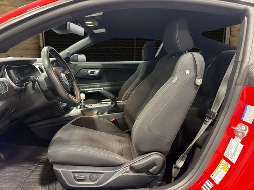 2021 Ford Mustang Mach 1