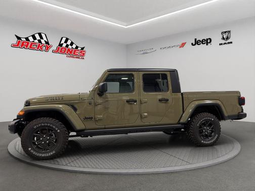 2025 Jeep Gladiator Sport