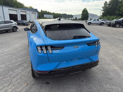 2021 Ford Mustang Mach-E GT