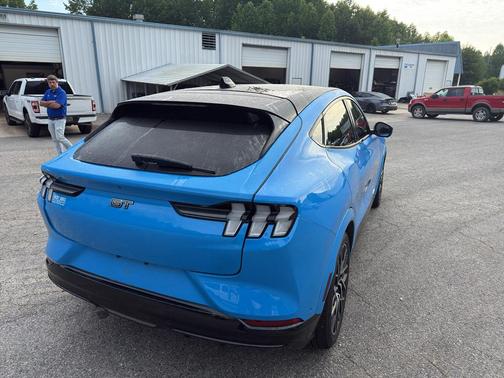 2021 Ford Mustang Mach-E GT