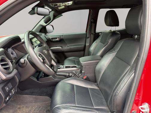 Barcelona Red Metallic 2021 Toyota Tacoma TRD Off Road