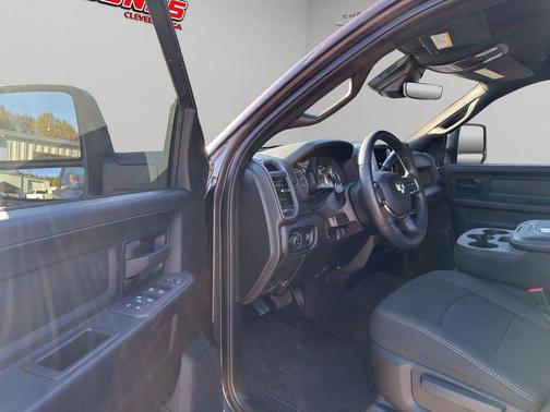 2025 RAM 2500 Tradesman