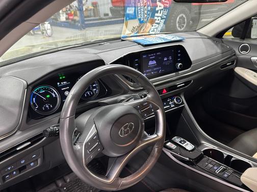 2022 Hyundai SONATA Hybrid SEL