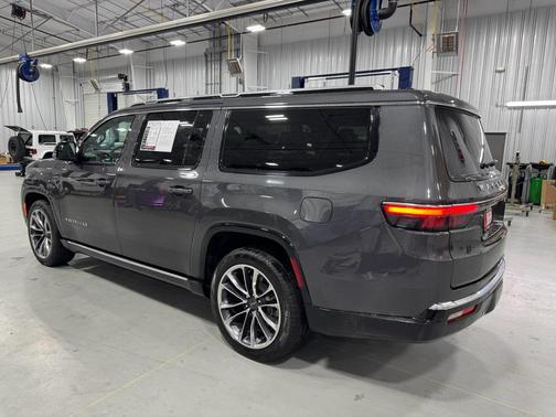 2024 Jeep Wagoneer L Series III