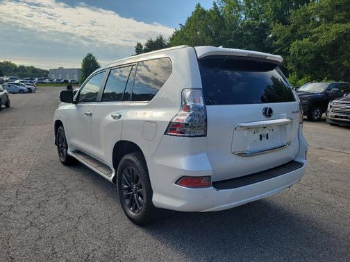 2023 Lexus GX 460 Base