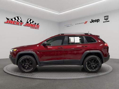 2021 Jeep Cherokee Trailhawk