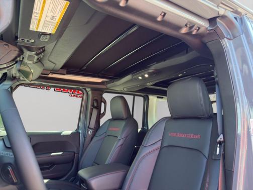 Anvil Clearcoat 2026 Jeep Wrangler Rubicon