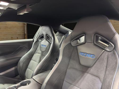 2024 Ford Mustang Dark Horse