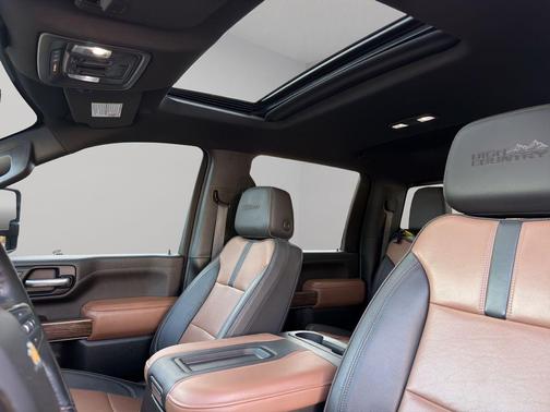 Northsky Blue Metallic 2022 Chevrolet Silverado 3500 High Country