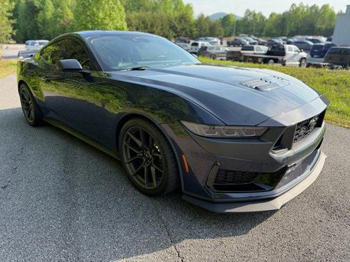 2024 Ford Mustang Dark Horse