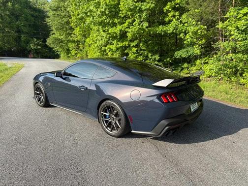 2024 Ford Mustang Dark Horse
