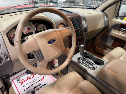 2006 Ford F-150 Lariat SuperCrew