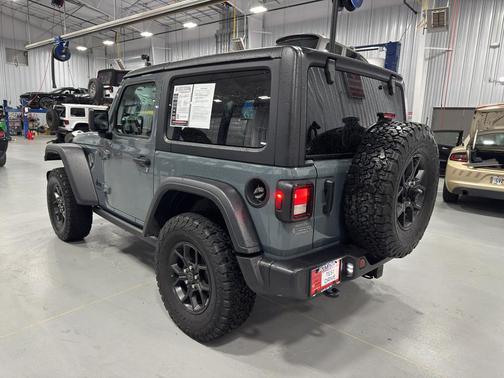 2024 Jeep Wrangler Sport