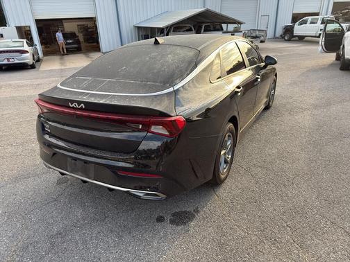 2022 Kia K5 LXS