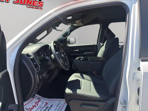 Bright White Clearcoat 2026 RAM 1500 Tradesman