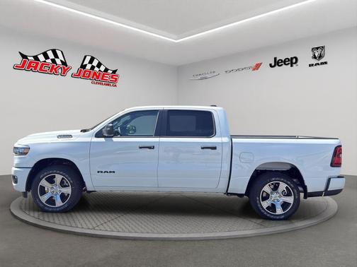 Bright White Clearcoat 2026 RAM 1500 Tradesman