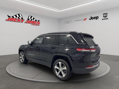 2024 Jeep Grand Cherokee 4xe Base
