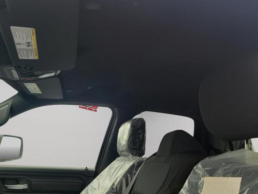 Bright White Clearcoat 2025 RAM 1500 Tradesman
