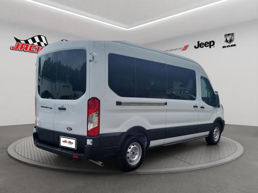 Oxford White 2026 Ford Transit-350 XL