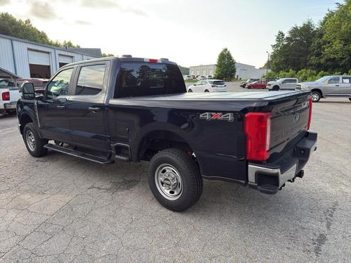 2023 Ford F-250 XL