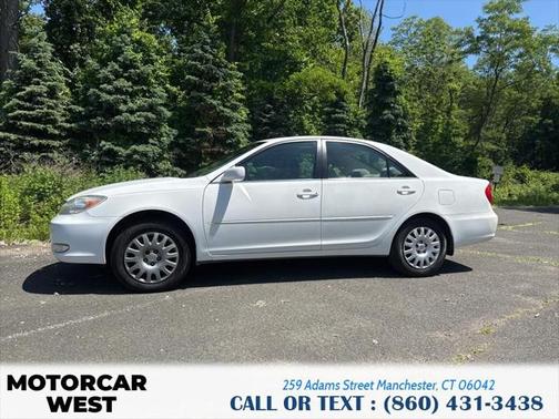 2004 Toyota Camry XLE