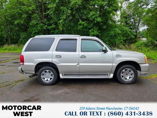 2005 Cadillac Escalade Base