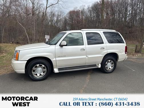 2002 Cadillac Escalade Base