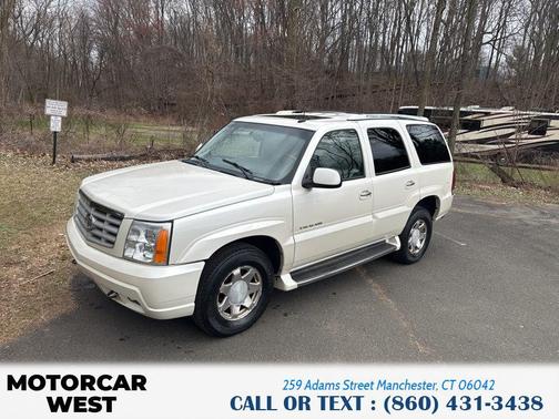2002 Cadillac Escalade Base