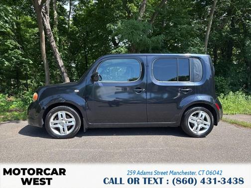 Caribbean Blue Pearl Metallic 2010 Nissan Cube 1.8SL