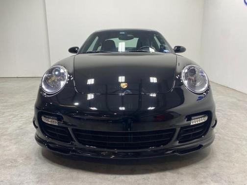 Photo 5 of 32 of 2007 Porsche 911 Turbo