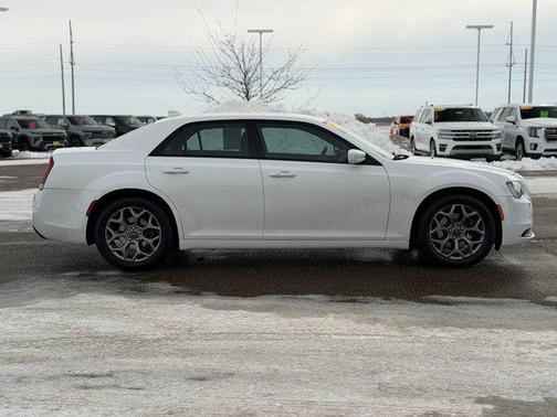 2017 Chrysler 300 S