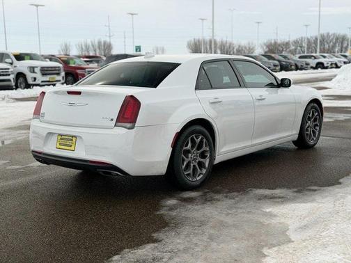2017 Chrysler 300 S