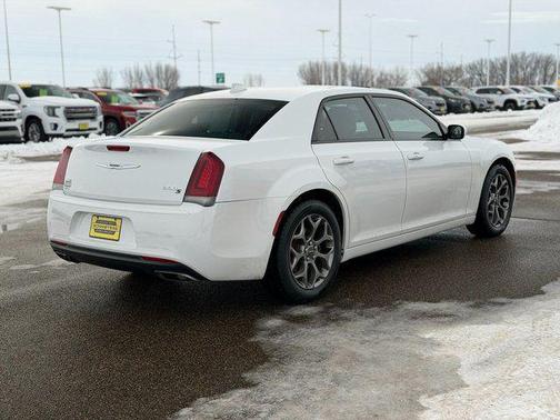 2017 Chrysler 300 S
