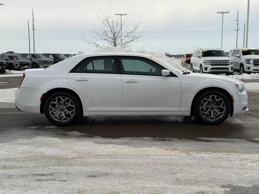 2017 Chrysler 300 S