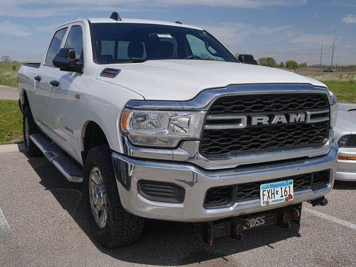 Bright White Clearcoat 2021 RAM 2500 Tradesman Crew Cab 4x4 6'4' Box