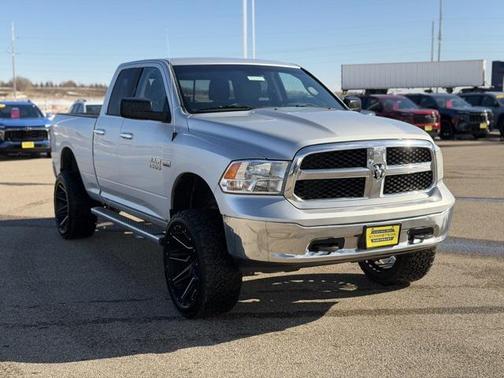 2015 RAM 1500 SLT