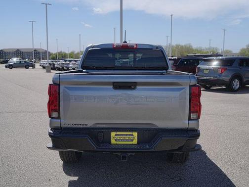 Sterling Gray Metallic 2026 Chevrolet Colorado WT