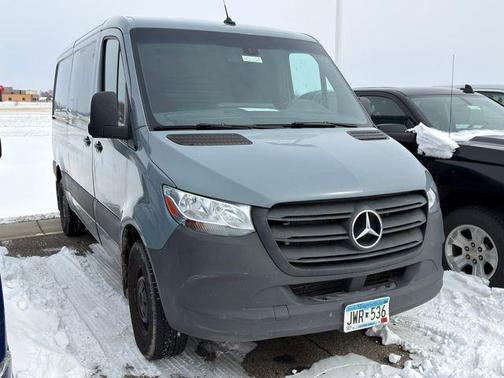 2021 Mercedes-Benz Sprinter 1500 Standard Roof I4