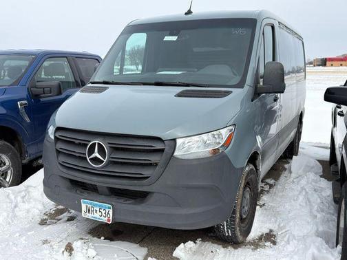 2021 Mercedes-Benz Sprinter 1500 Standard Roof I4